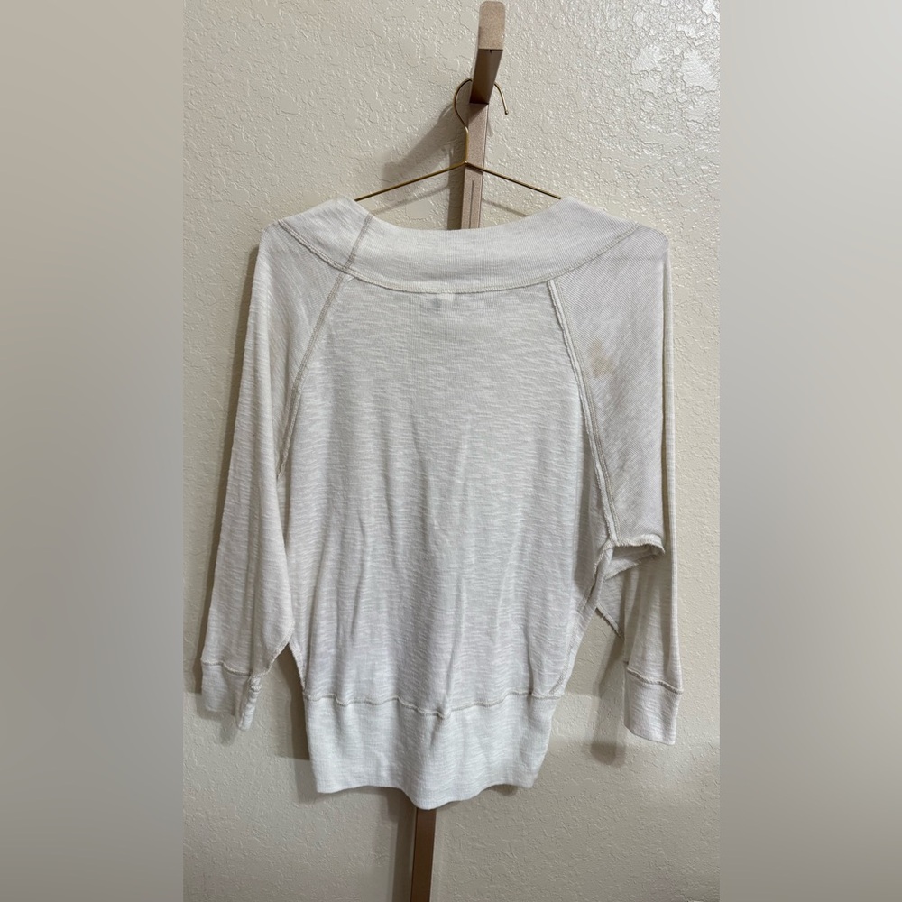 We The Free Palisades White Off-the-Shoulder Sweater Top - Picture 4 of 5